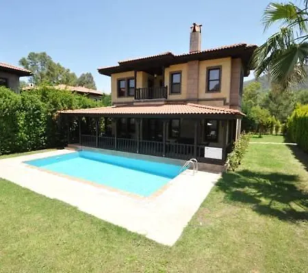 Kleopatra 4 Villa Camlıkoy